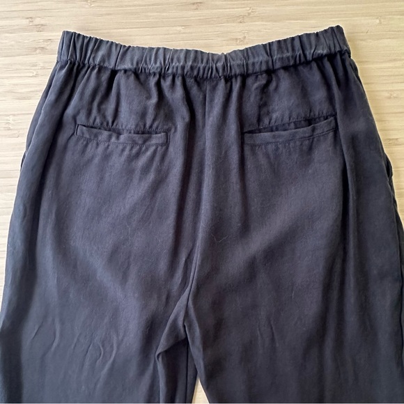 VETTA The Tencel Tapered Pant - Picture 6 of 10